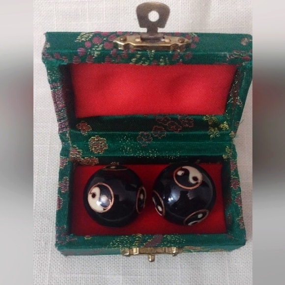 Vintage Chinese Baoding Balls. - Picture 3 of 5